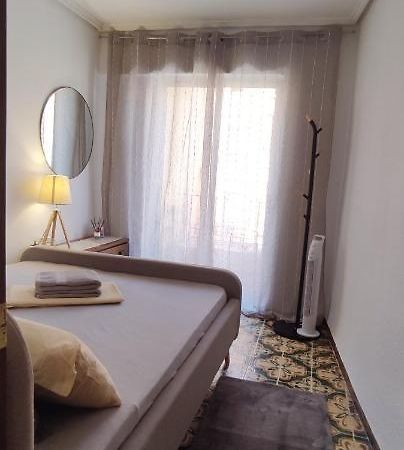 Apartamento Habitación con balcón privado. Valencia Exterior foto